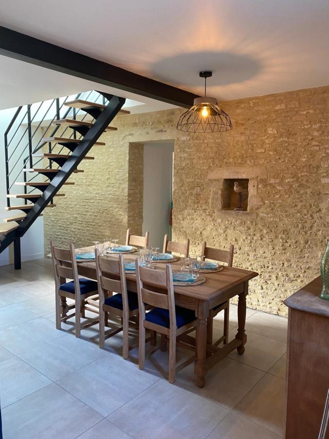 Charmante Maison Du XVIII En Pierre Renovee Colleville-Montgomery Екстер'єр фото